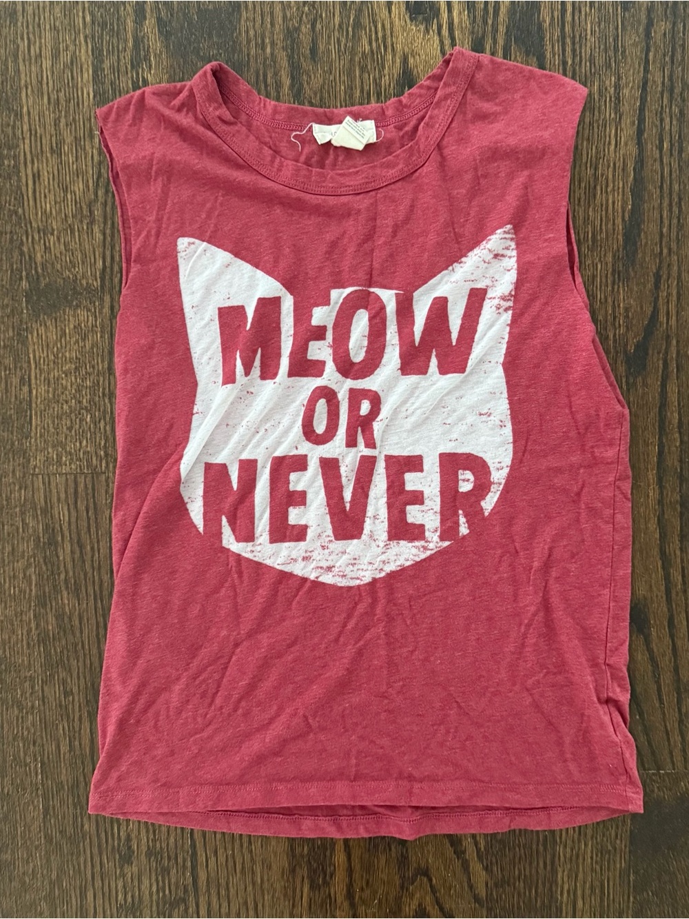 Red Sleeveless Graphic Muscle Tee - Meow or Never